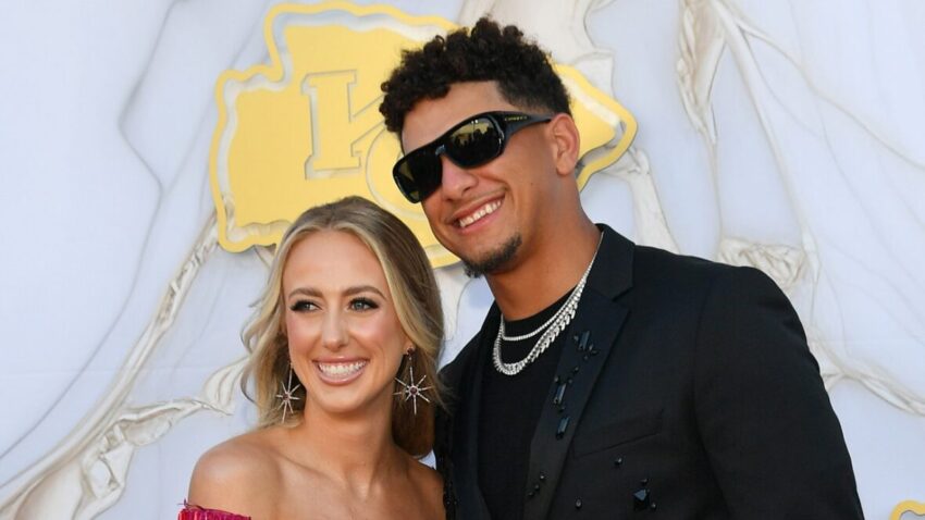 Patrick Mahomes returns to training camp